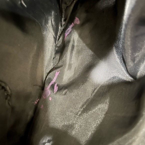 Elegant Black Ruffled Clutch - Picture 5 of 5